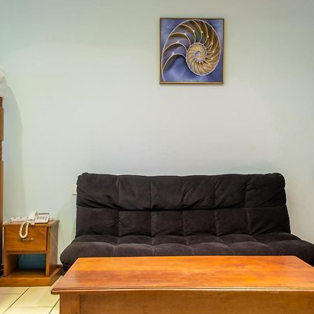 Ferienwohnung Cowrie Beach Haven Studio Mombasa Exterior foto