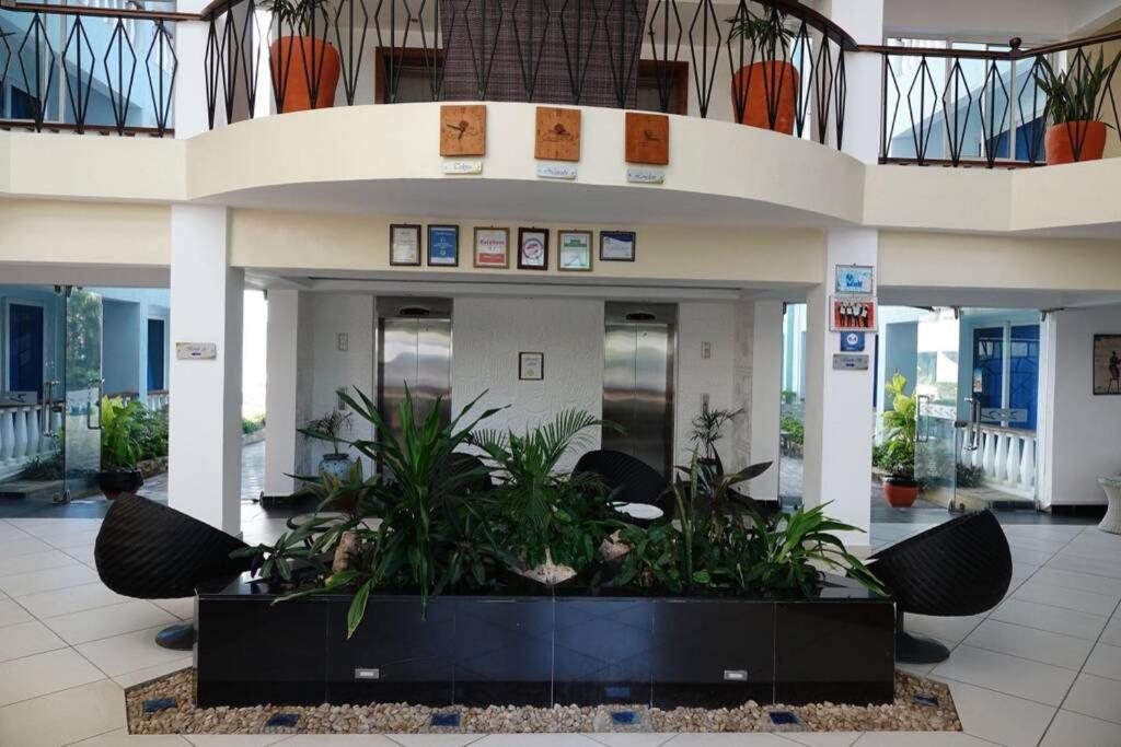 Ferienwohnung Cowrie Beach Haven Studio Mombasa Exterior foto