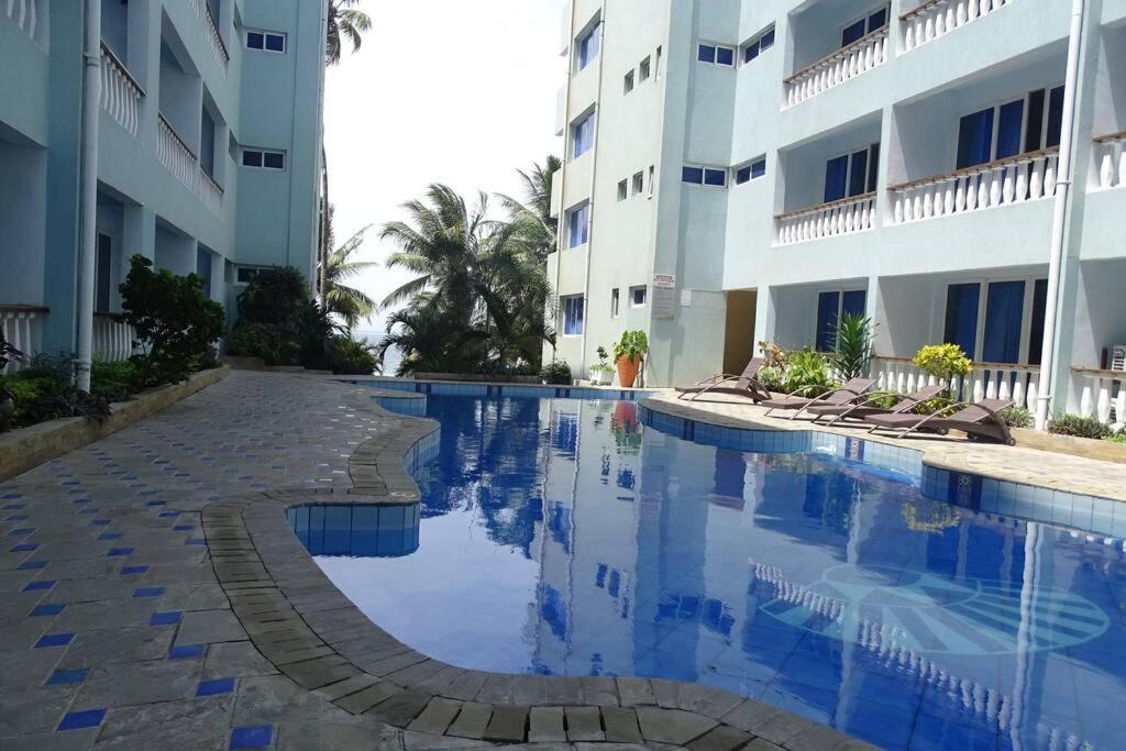 Ferienwohnung Cowrie Beach Haven Studio Mombasa Exterior foto