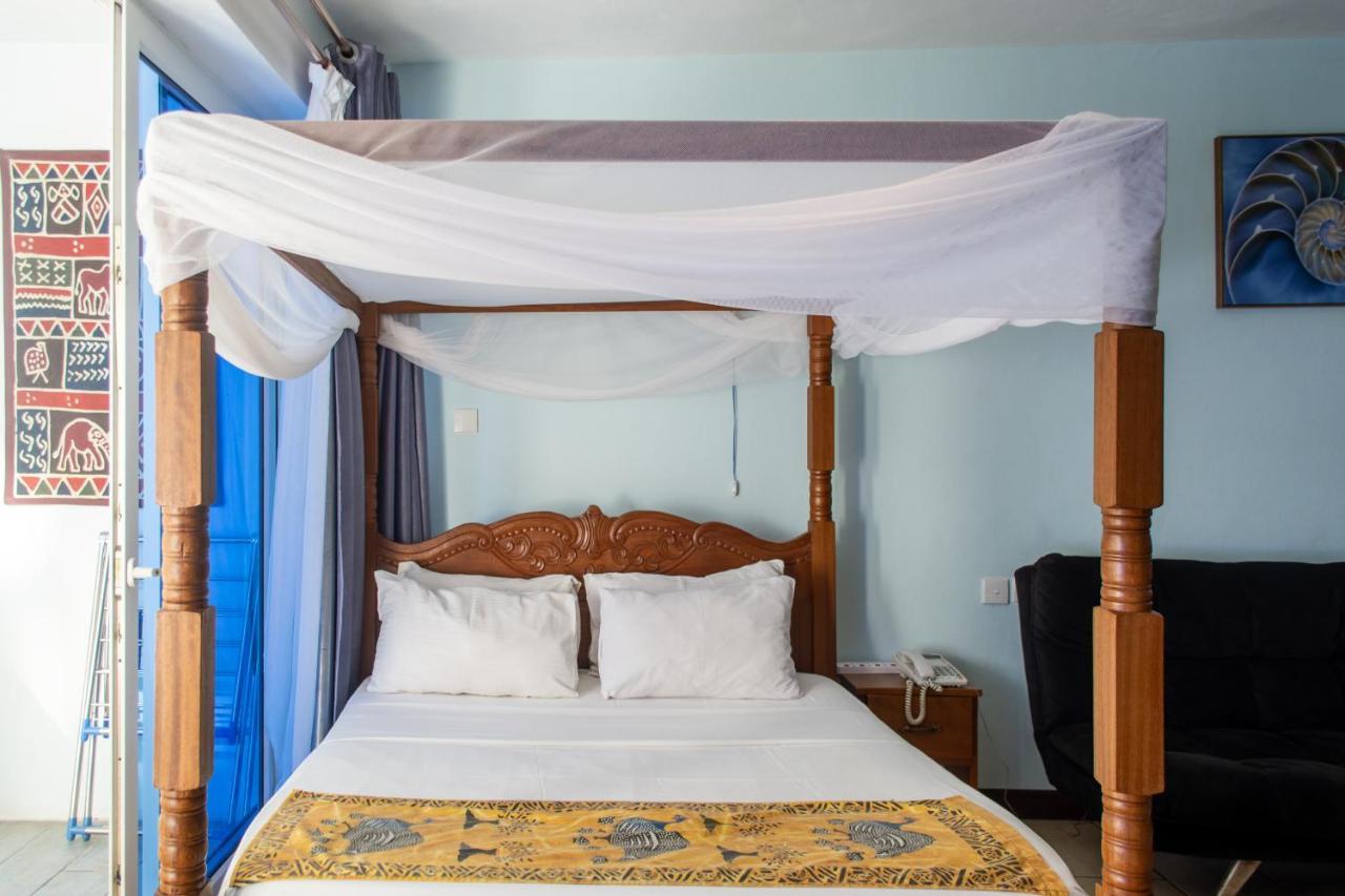 Ferienwohnung Cowrie Beach Haven Studio Mombasa Exterior foto